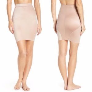 SPANX SmartGrip Half Slip